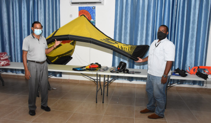 Socga donates equipment to SYA and SAF