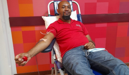 Absa Bank Seychelles colleagues participates in first blood drive for 2022