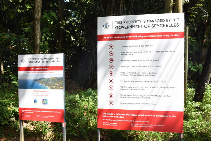    New information board to better manage Beau Vallon regatta site   