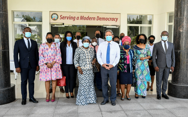 Delegation from International forum of Victoria pays courtesy call on Speaker Mancienne
