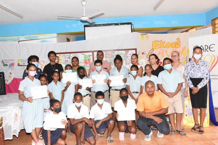 Pupils complete Rainbow project at Anse Etoile school