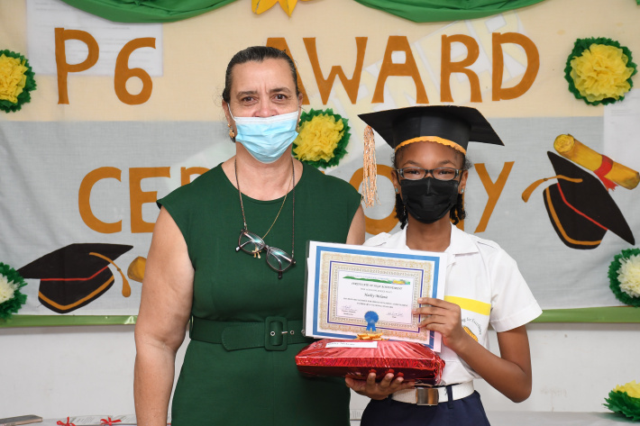 Plaisance primary school rewards best overall P6 2021 cohort   