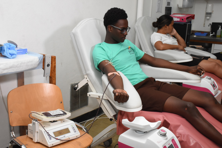 Some 40 young people donate blood in ‘Let’s give back’ blood drive