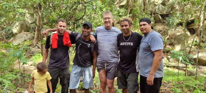 Tourist lost on La Digue  found and rescued