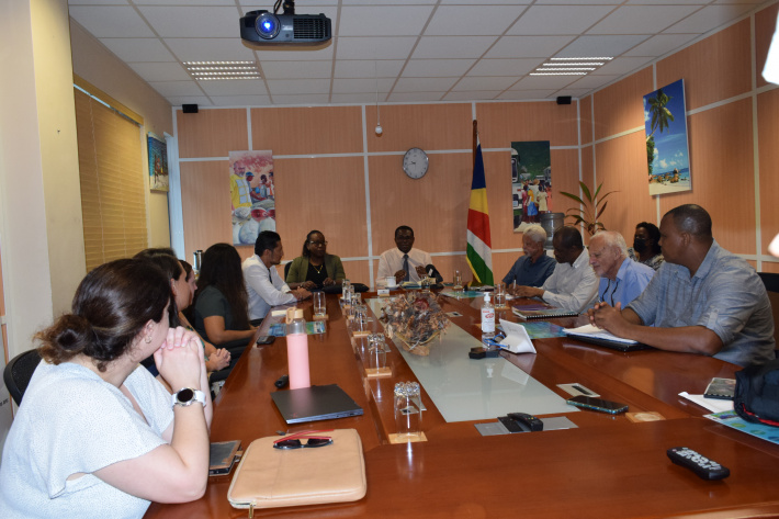 Blue Carbon Roadmap:     Towards capitalising Seychelles’ rich blue carbon potential