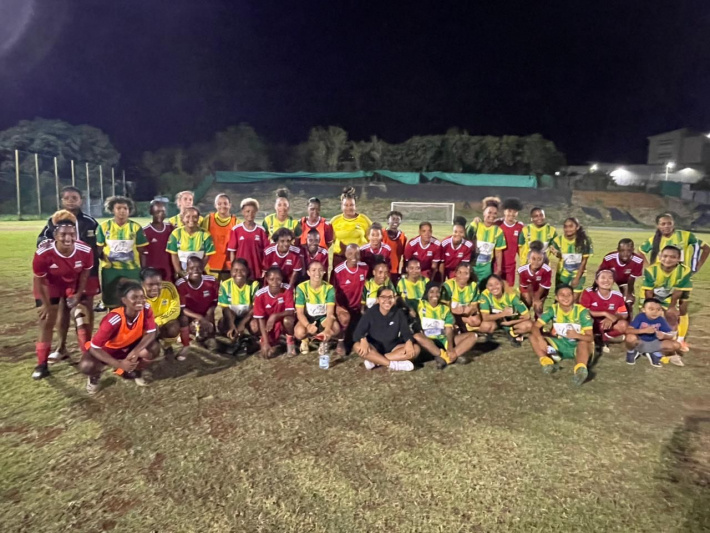 Football     Women footballers impress in Reunion