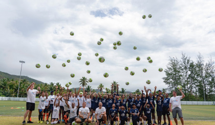Young Praslinois take part in football clinic ran by former pros
