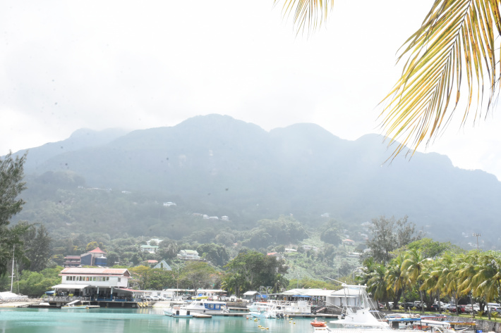 Foggy air no cause for worry, says Met Services
