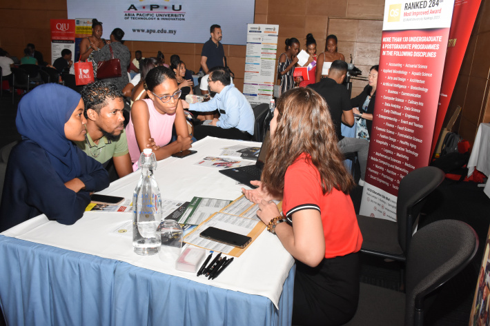 Malaysia education exhibition attracts many