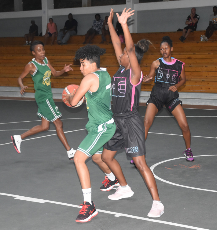 Basketball: Curtain-raiser tournament semifinals