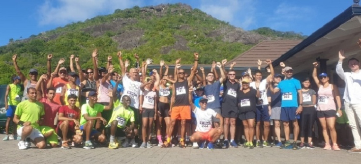 Seychelles Challenge And Outward Bounds Association Silhouette 10km Seychelles Challenge And Outward Bounds Association Silhouette 10km
