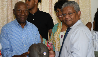 President welcomes American centenarian to State House