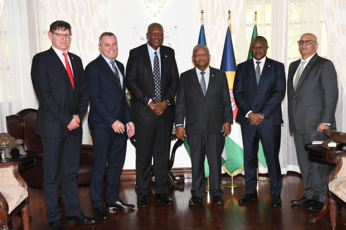 President holds high-level talks with top Absa officials