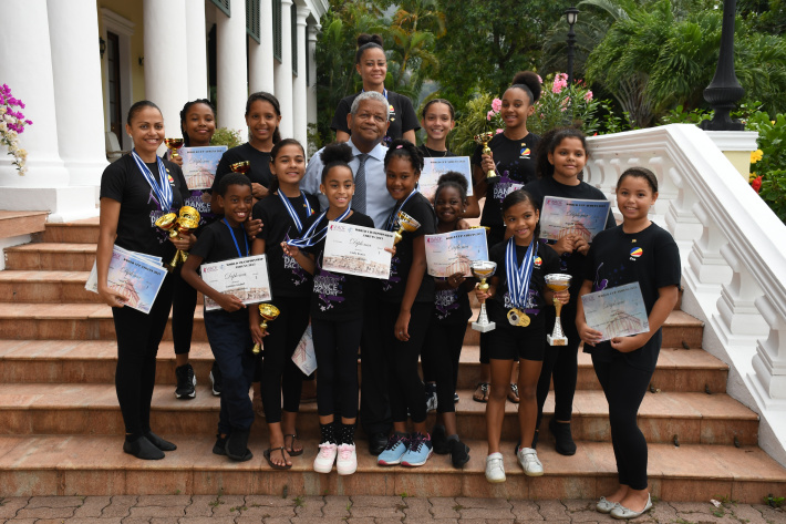 Young dancers call on head of state