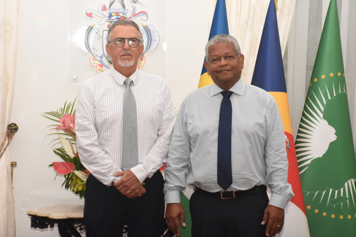 Outgoing Air Seychelles captain calls on President Ramkalawan