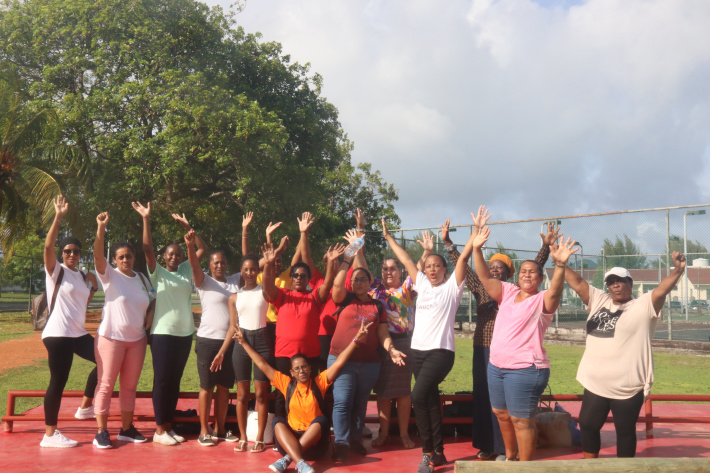 Commemorating Teachers’ Week with health talk and walk