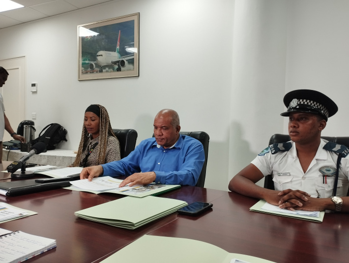 Main islands to mark  Road Safety Week     By Mandy Bertin   