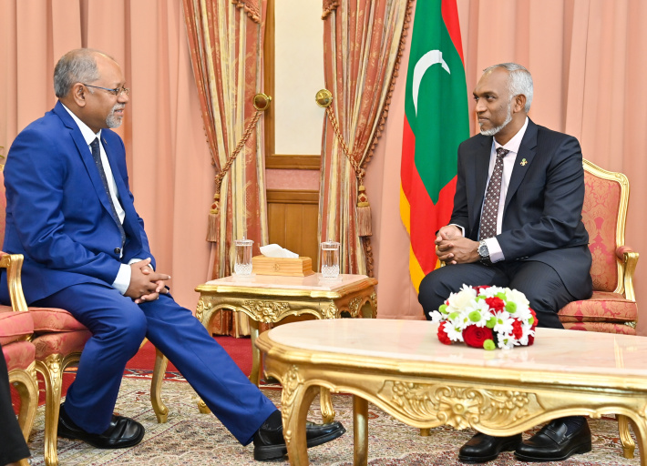 Vice-President Afif pays courtesy call on the new Maldivian President