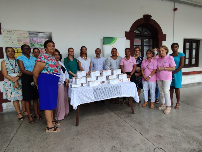 Lending a hand in the fight against colorectal cancer   