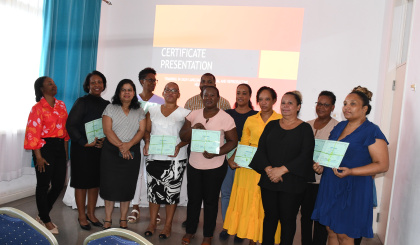 12 health caregivers complete sign language courses
