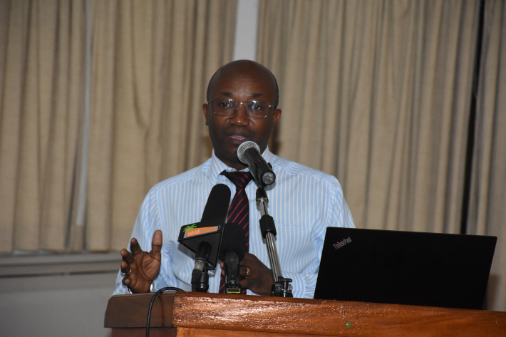 Orientation for post-secondary graduates who qualify for government scholarship
