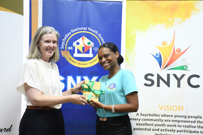 SNYA receives human rights books from Australian High Commissioner