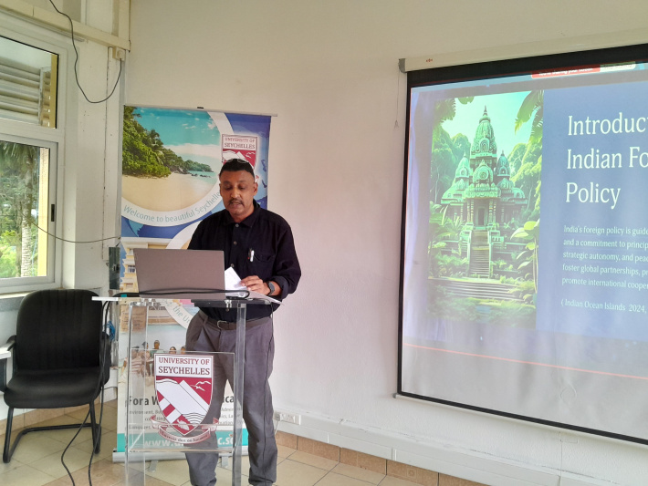 Scholars learn about Indian foreign policy with the Indian Ocean islands