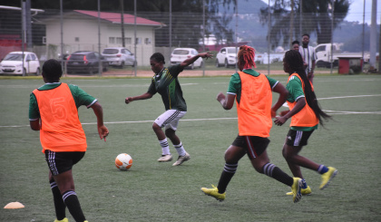 Football: Women’s Pre-Season League