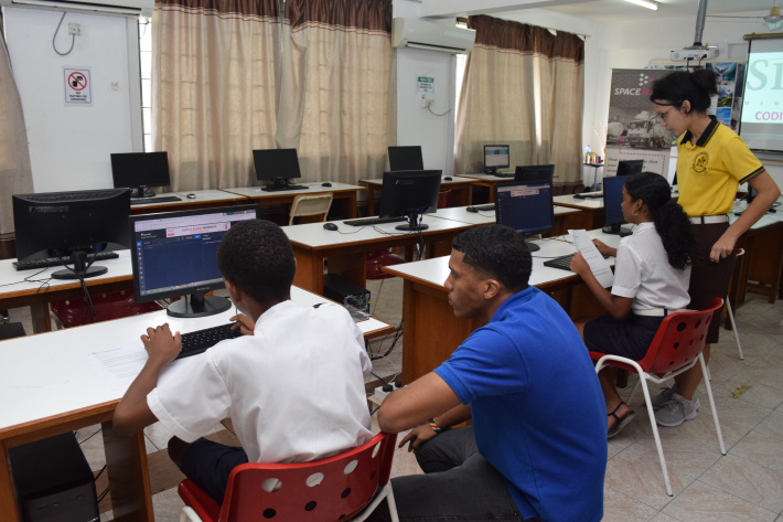 Seychelles among top African nations in ICT Development