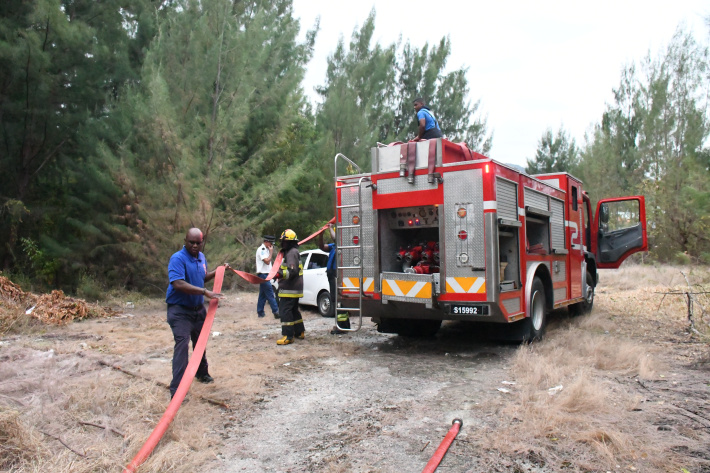 Quick response prevents bush fire from spreading