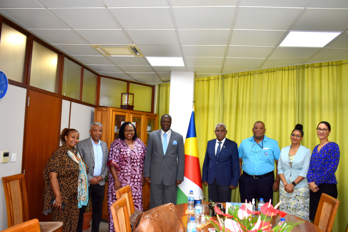 AU delegation conducts humanitarian mission to Seychelles   