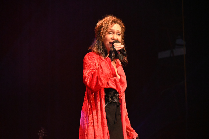 A double dose of love and music as June Lodge and the Lucky Dube Band light up the stage