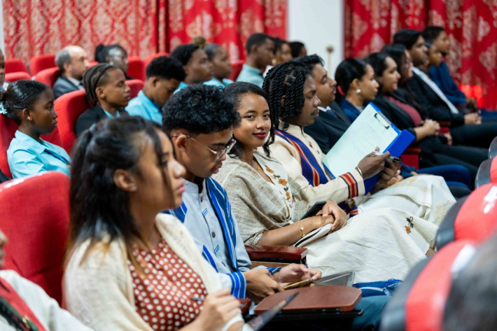 Lancement du Parlement Régional des Jeunes de l’Océan Indien aux Seychelles :  Un espace d’engagement et d’espoir