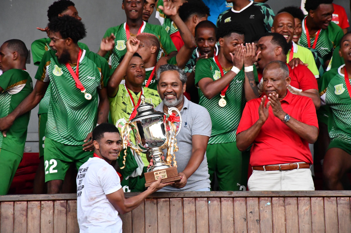 Foresters defeat LightStars to retain title