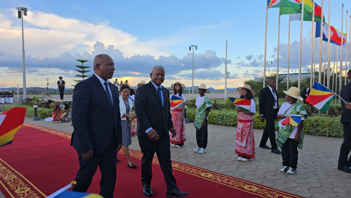 Le Président Ramkalawan arrive à Madagascar