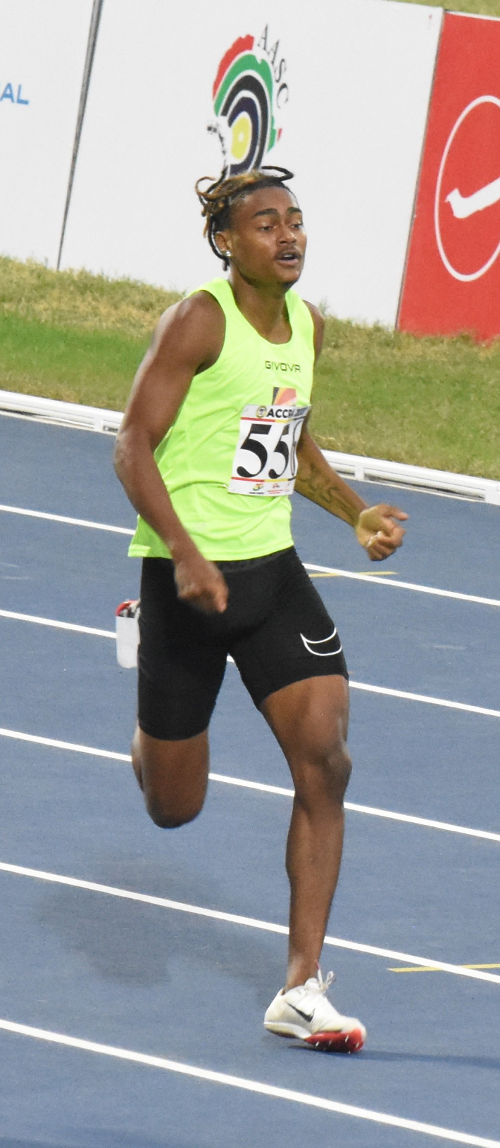 Caleb Vadivelo clinches gold in the 400m
