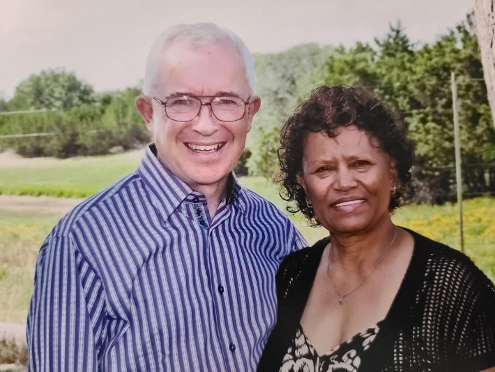 Retired in Seychelles; Special gifts to share