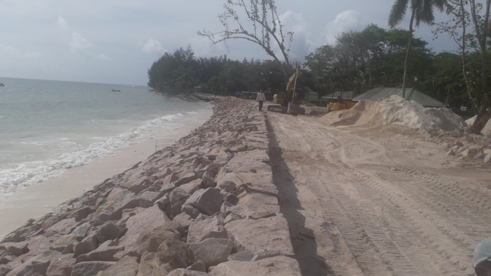 New project set to combat coastal erosion on Praslin