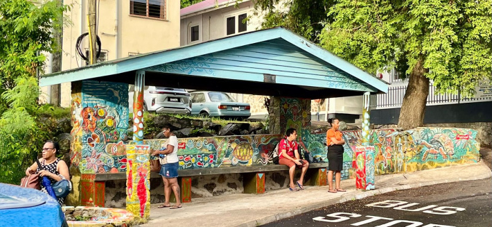 Pascual supports community art