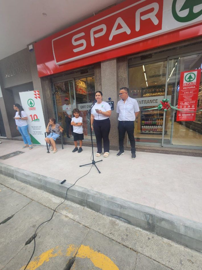Spar Supermarket opens Victoria outlet