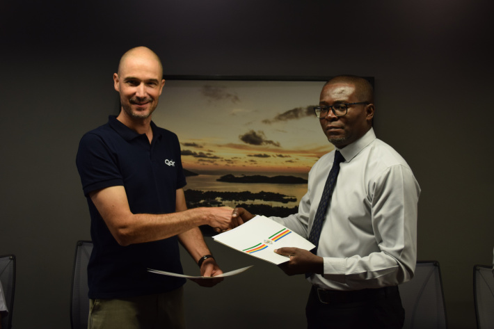 Seychelles signs documents to kick off Providence lagoon solar farm project