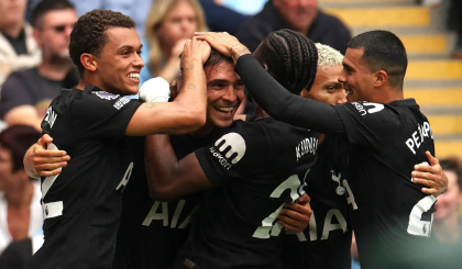Spurs maintain perfect start under Frank with win at Man City