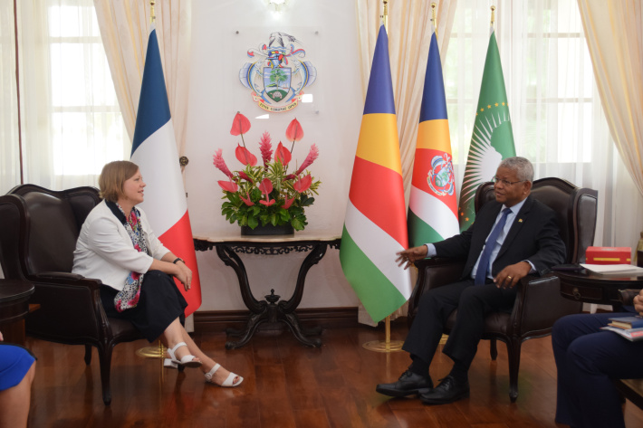 Adieux émouvants pour l’ambassadrice de France aux Seychelles