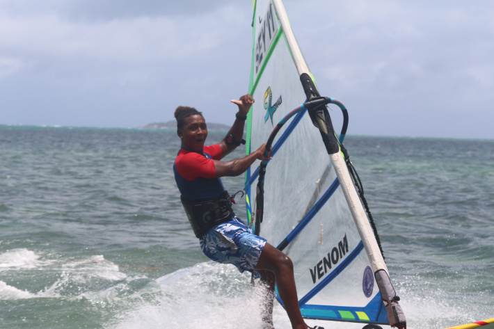 Windsurfing/Kitesurfing: Mahé-Praslin Crossing