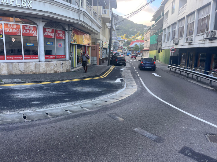 New lane introduced on Quincy Street to ease traffic congestion