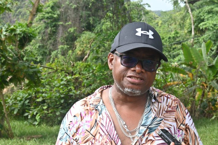 Dimans Kreol borlanmer i atrakte en gran lafoul