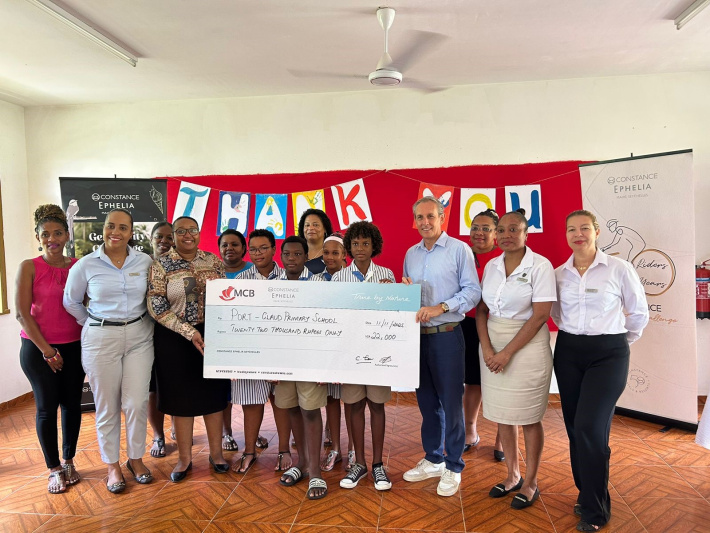 Port Glaud primary benefits from generous donation