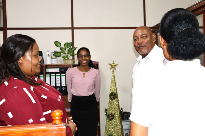 Praslin familiarisation visit