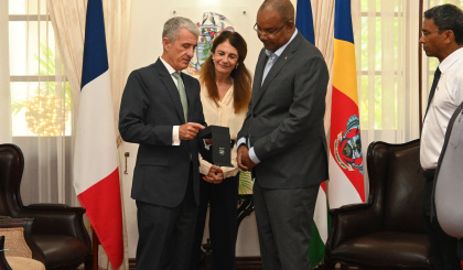 Visite de courtoisie du Préfet de La Réunion au Président de la République des Seychelles