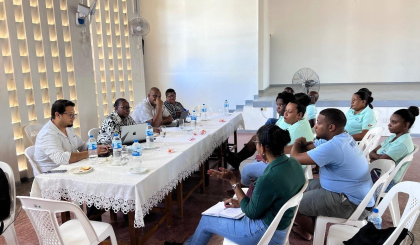Minister Jeremie meets Praslin agencies to share vision